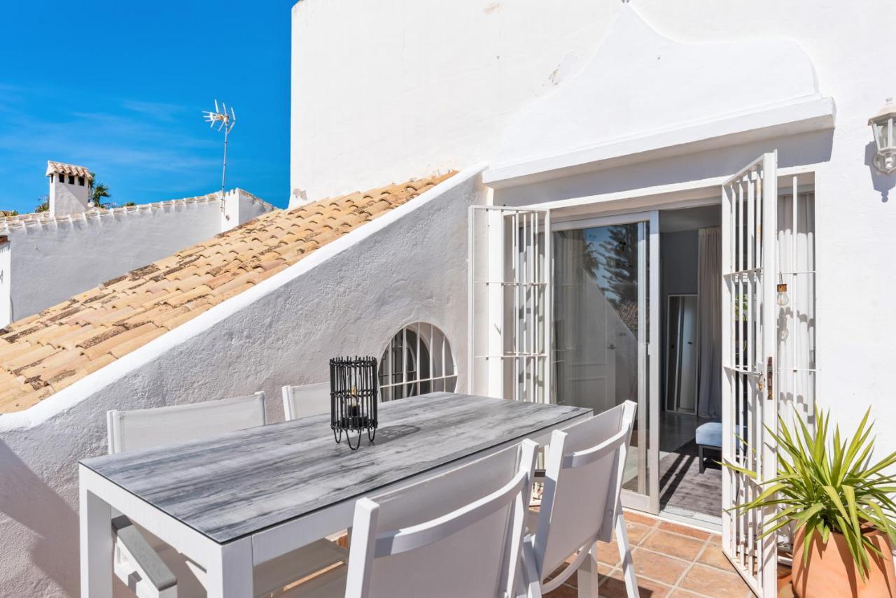 Stunning Townhouse With Pool In Riviera Del Sol By Costarentals - Ref 199 Sitio de Calahonda Eksteriør billede