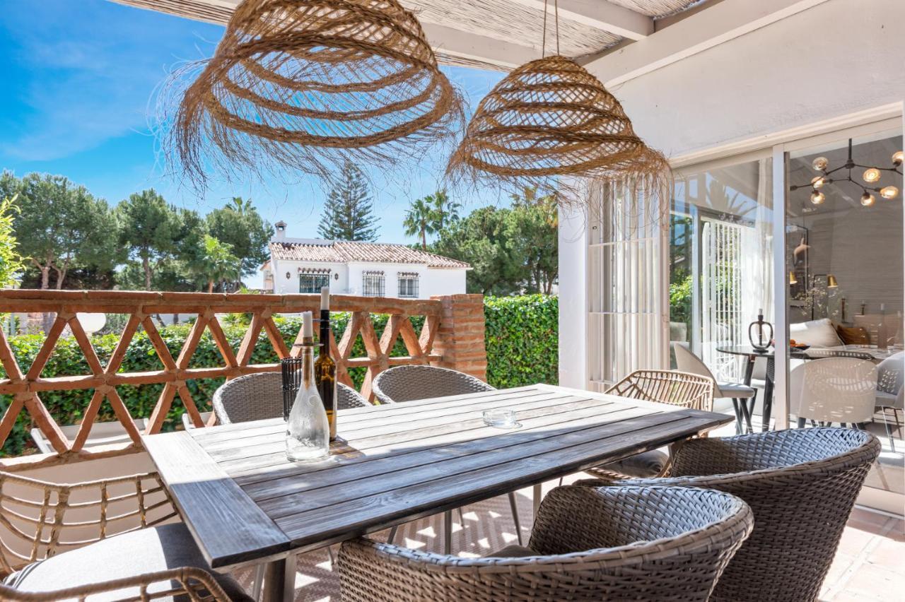Stunning Townhouse With Pool In Riviera Del Sol By Costarentals - Ref 199 Sitio de Calahonda Eksteriør billede